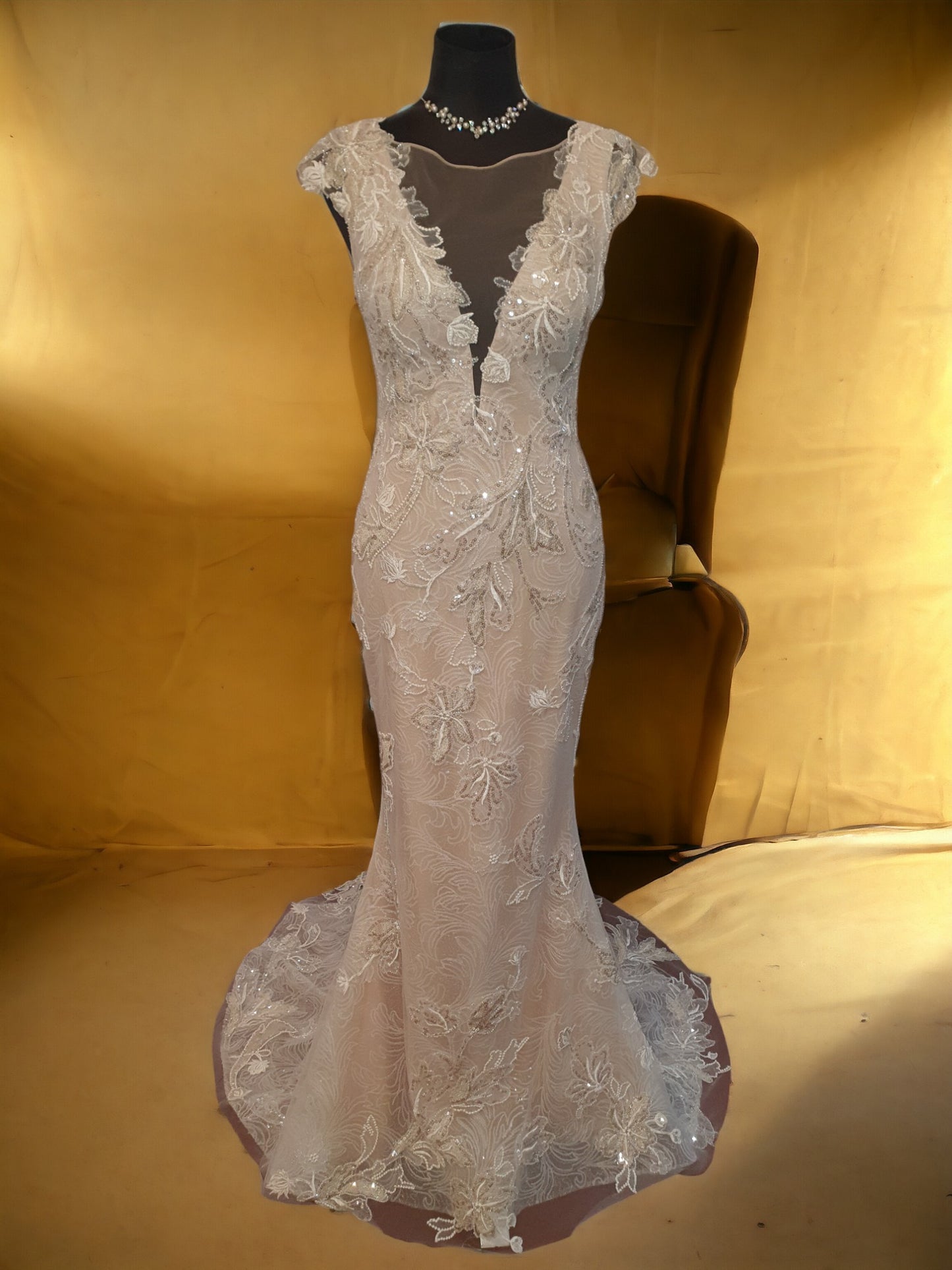 Dominiss Fausta Gown, Brand New
