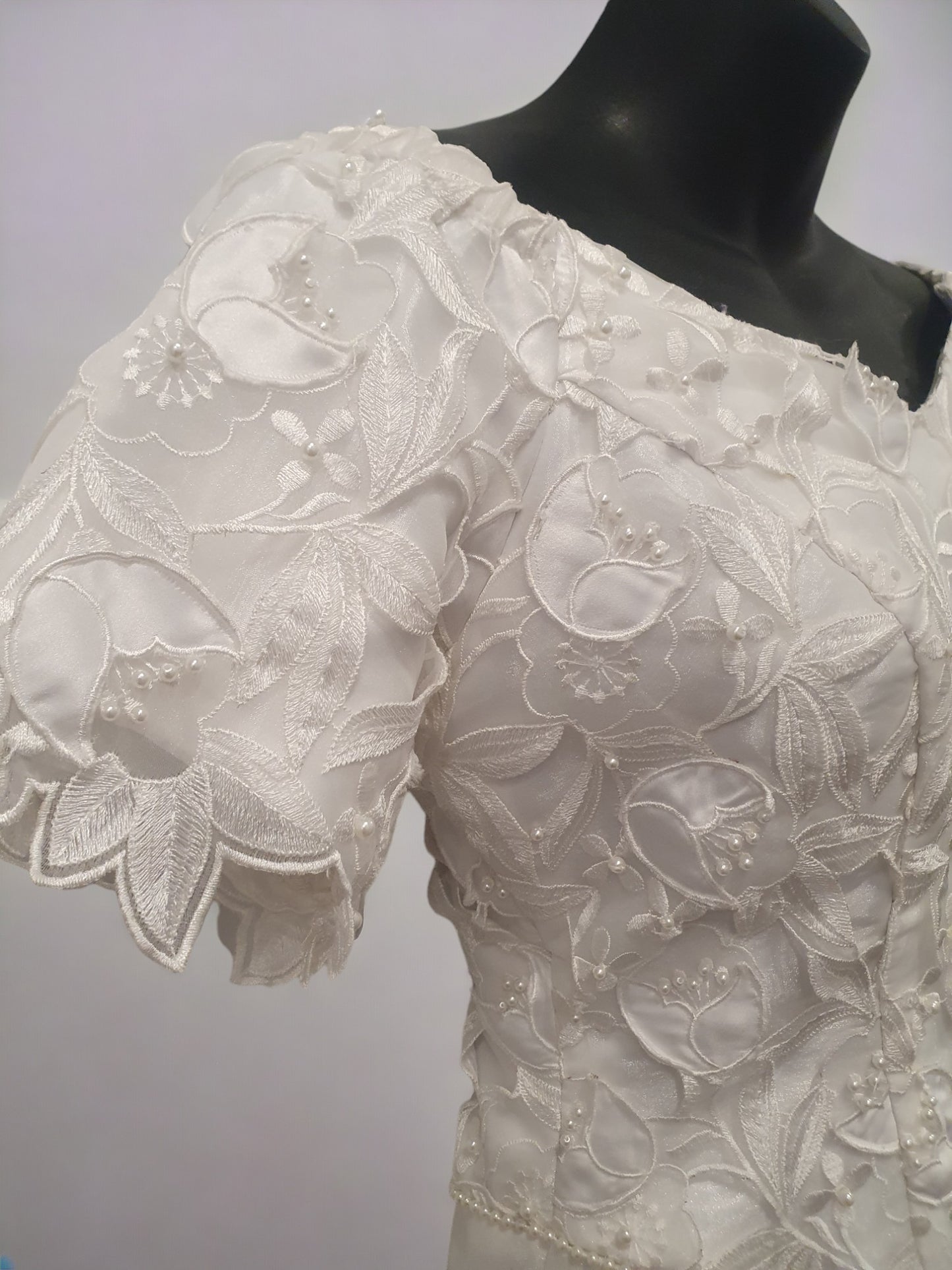 Vintage Lace Wedding Dress