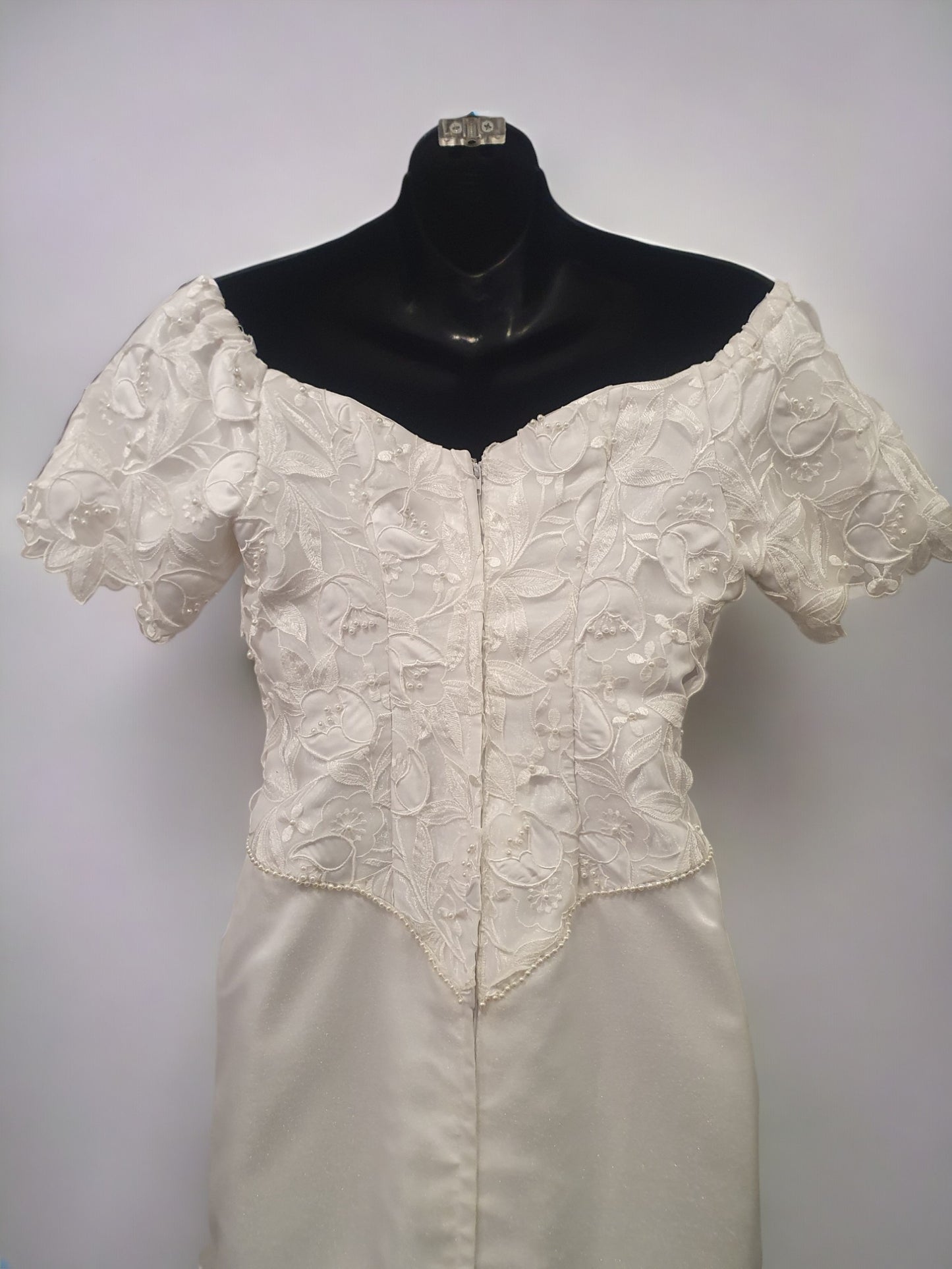 Vintage Lace Wedding Dress