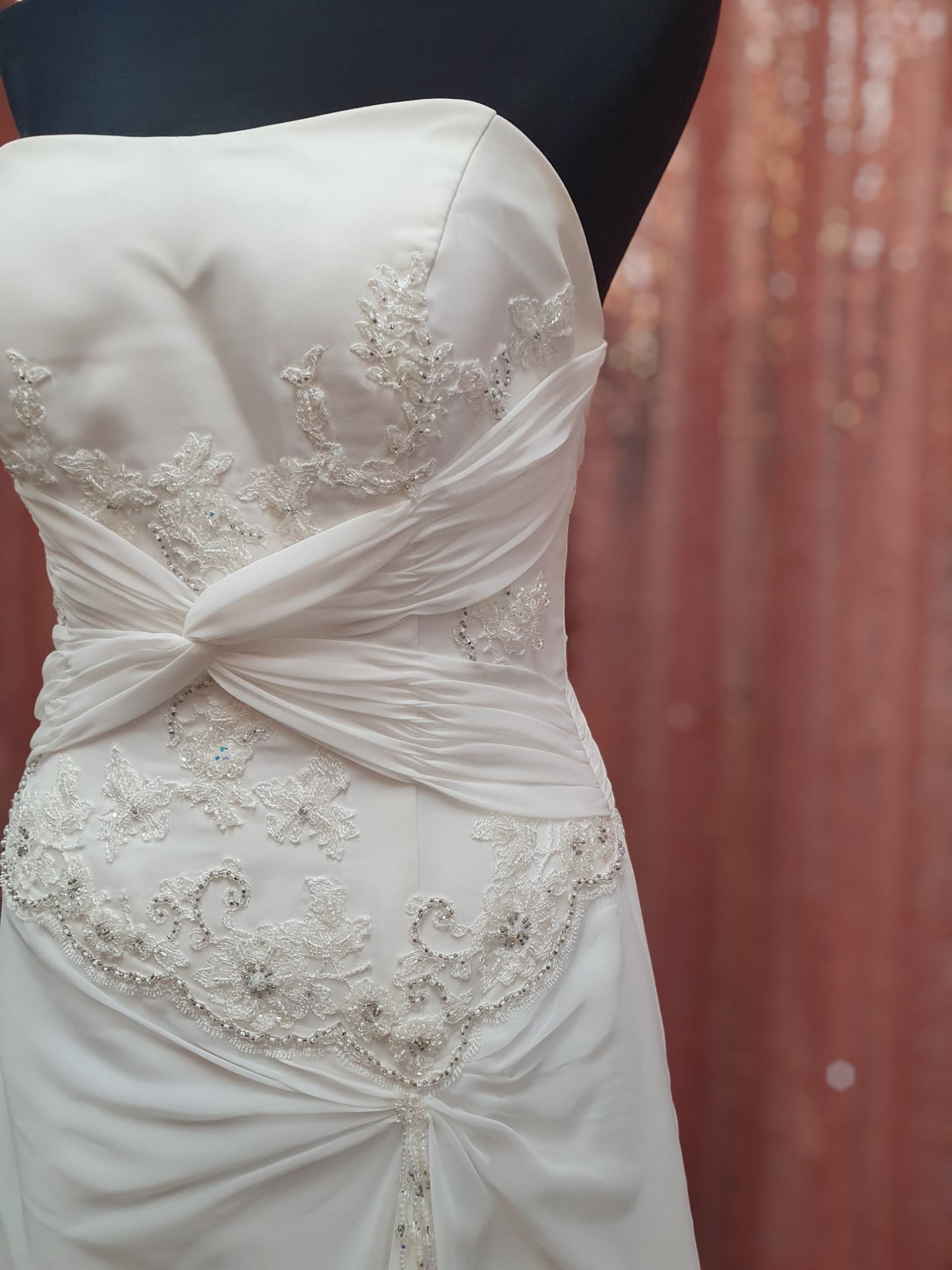 Size 16 Strapless Sweetheart Gown