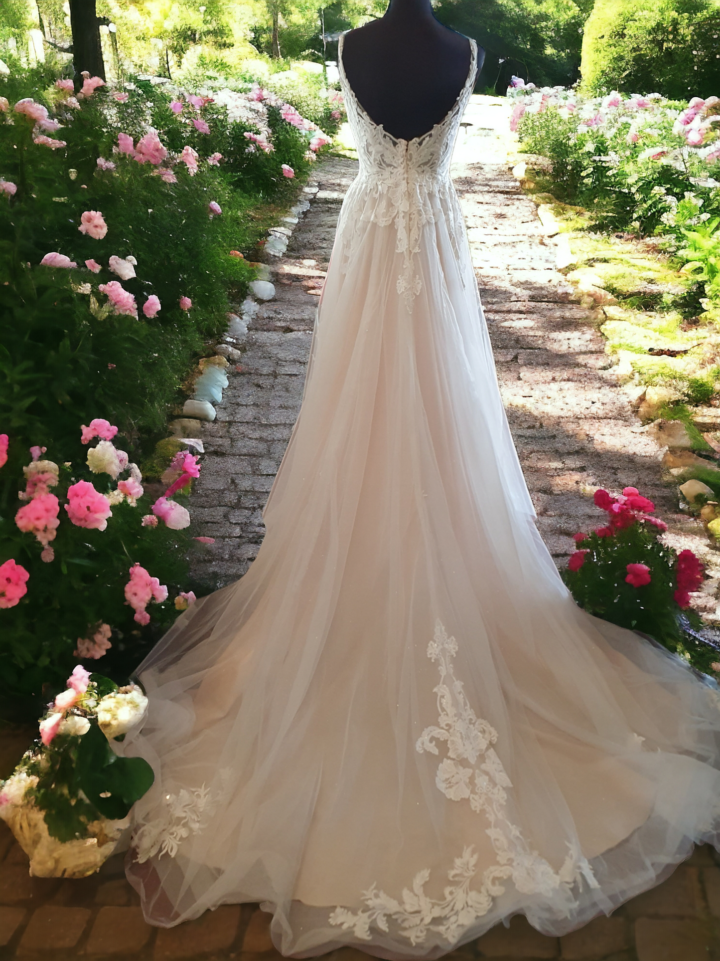 Stella York Size 12