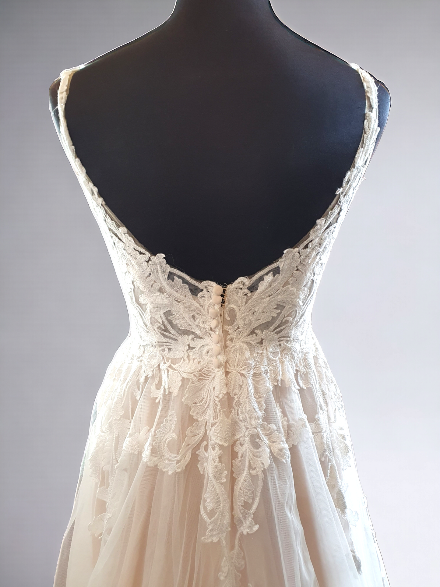 Stella York Size 12