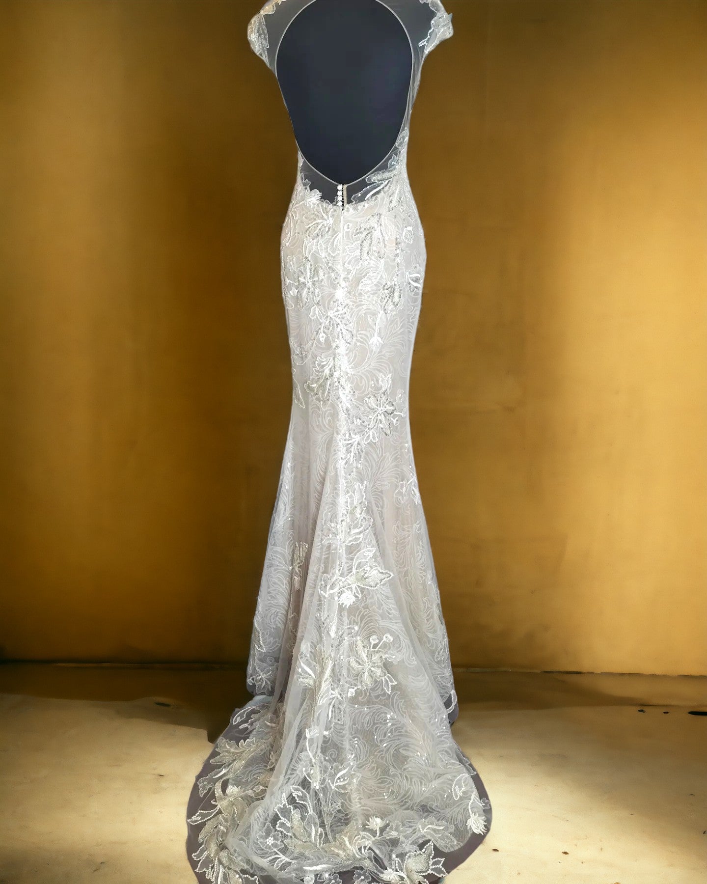 Dominiss Fausta Gown, Brand New