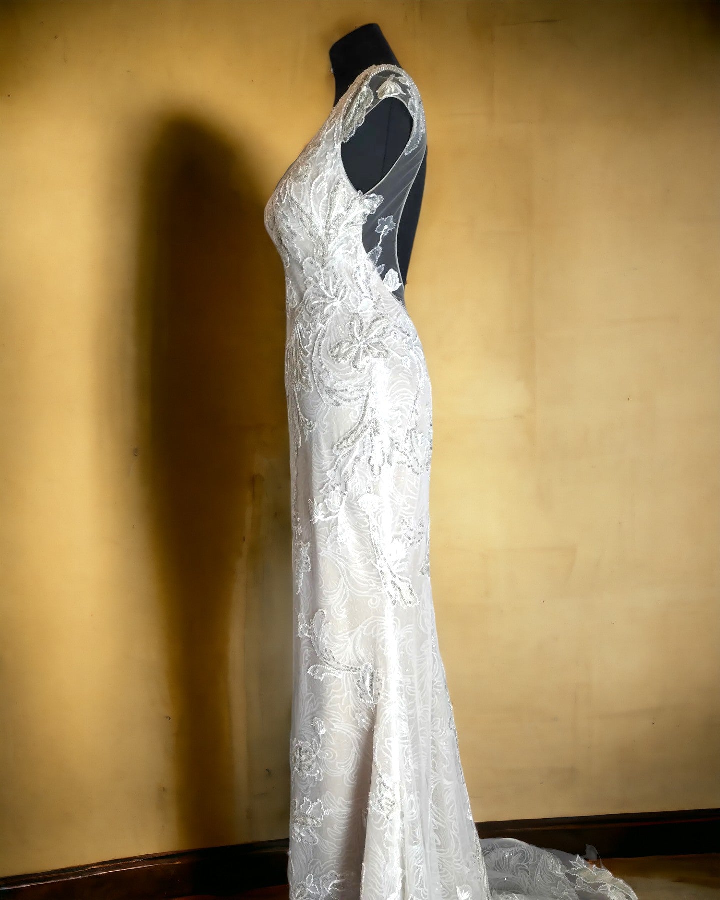 Dominiss Fausta Gown, Brand New