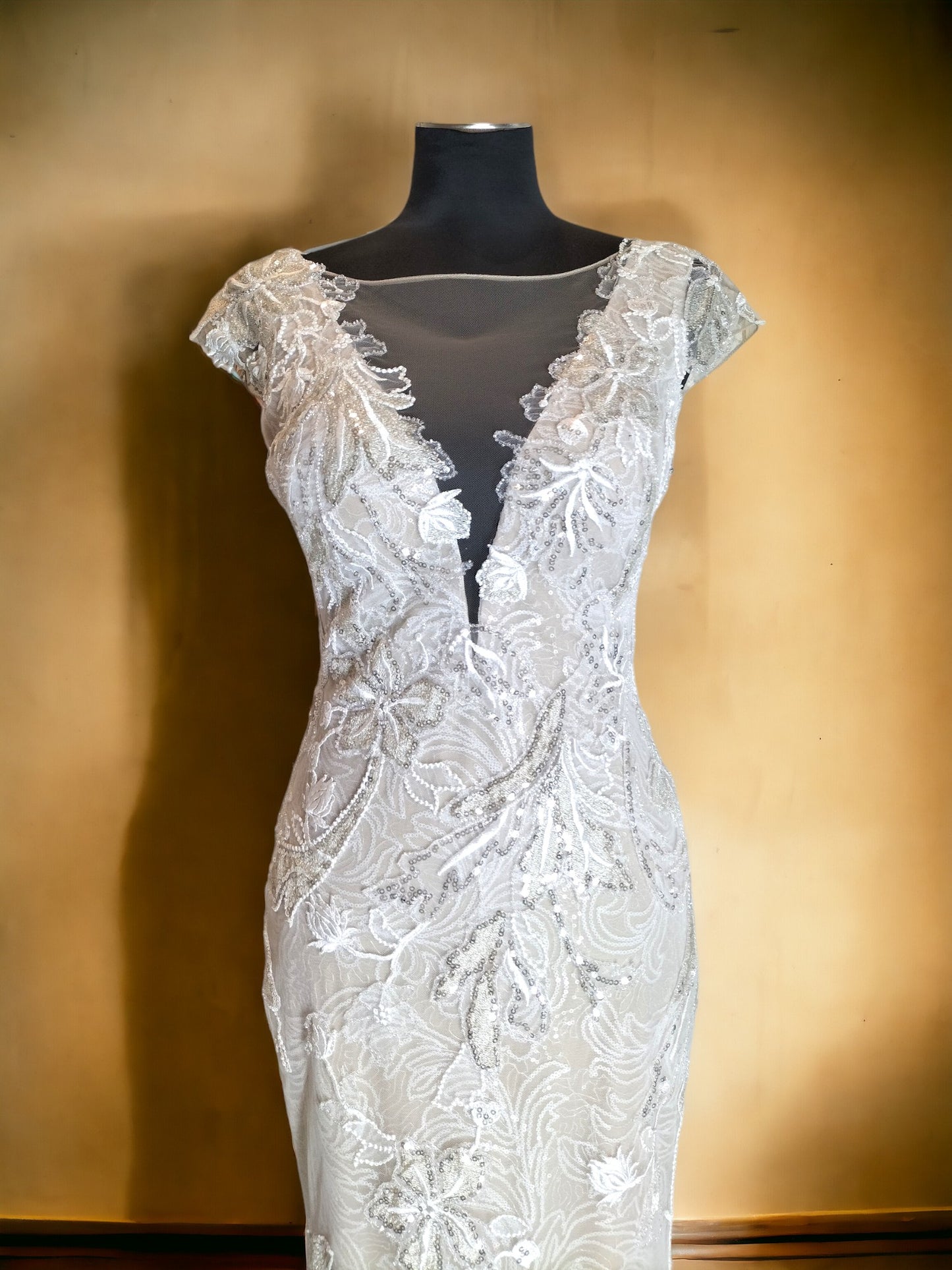 Dominiss Fausta Gown, Brand New