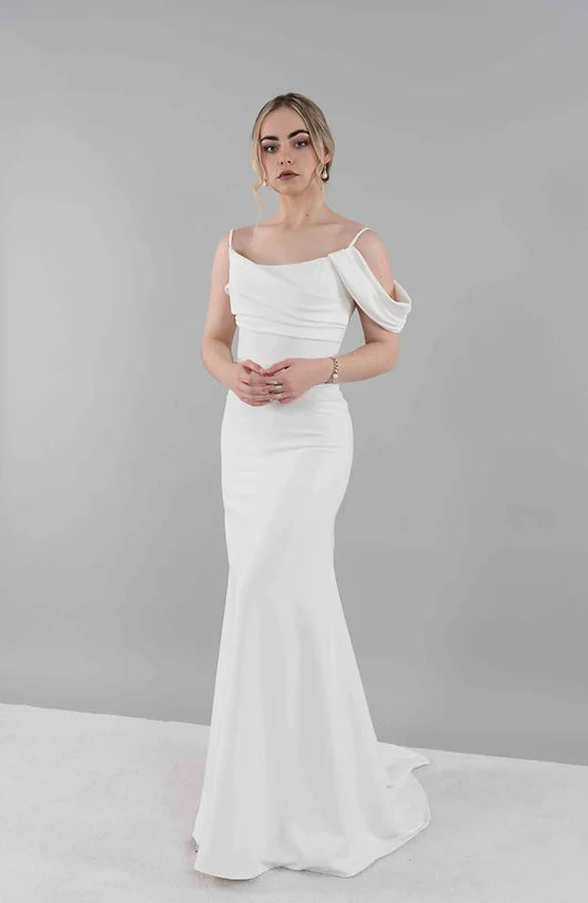 Q'Nique L'Wren Cara Gown