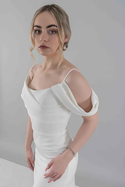 Q'Nique L'Wren Cara Gown