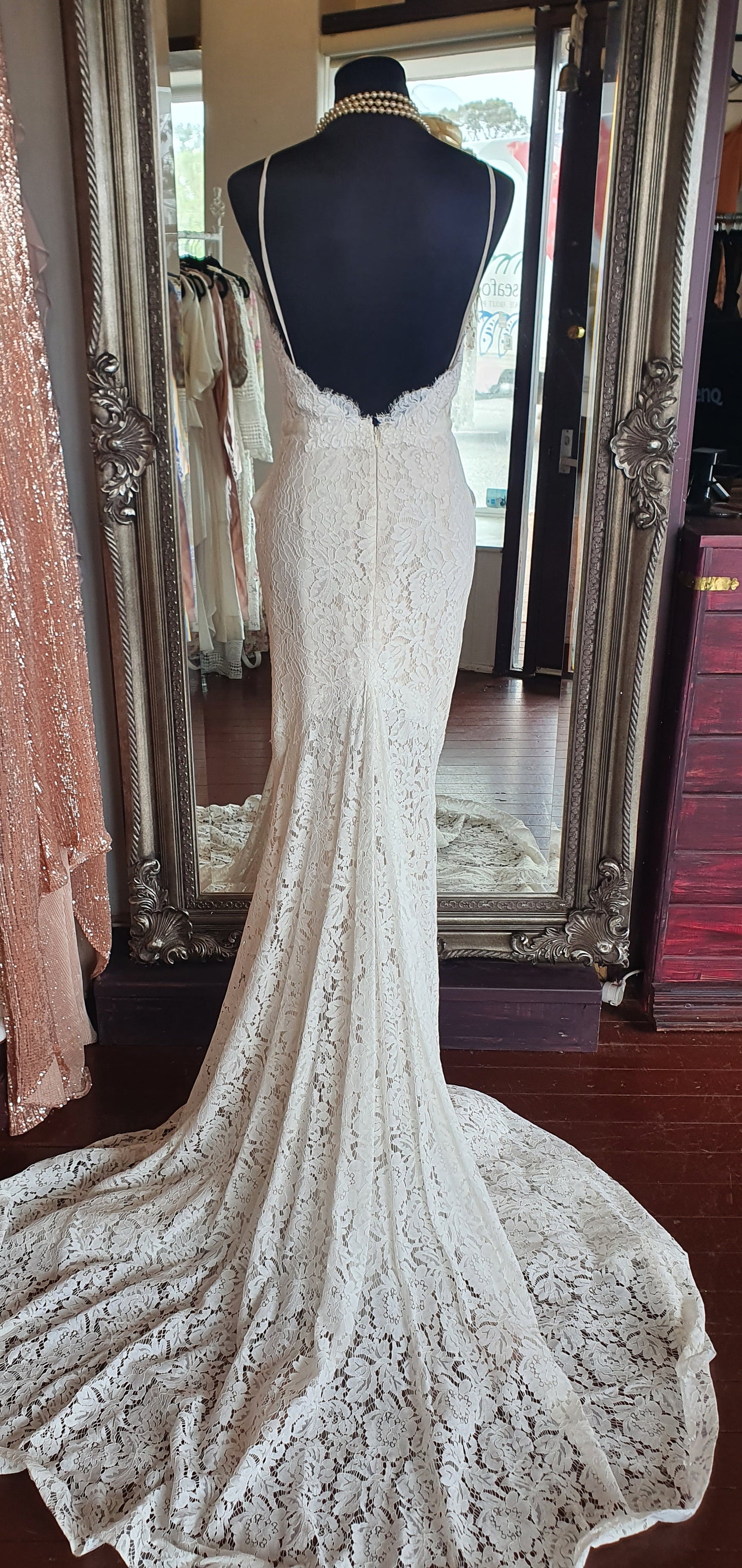 Gemy Maalouf Lace Trumpet Gown