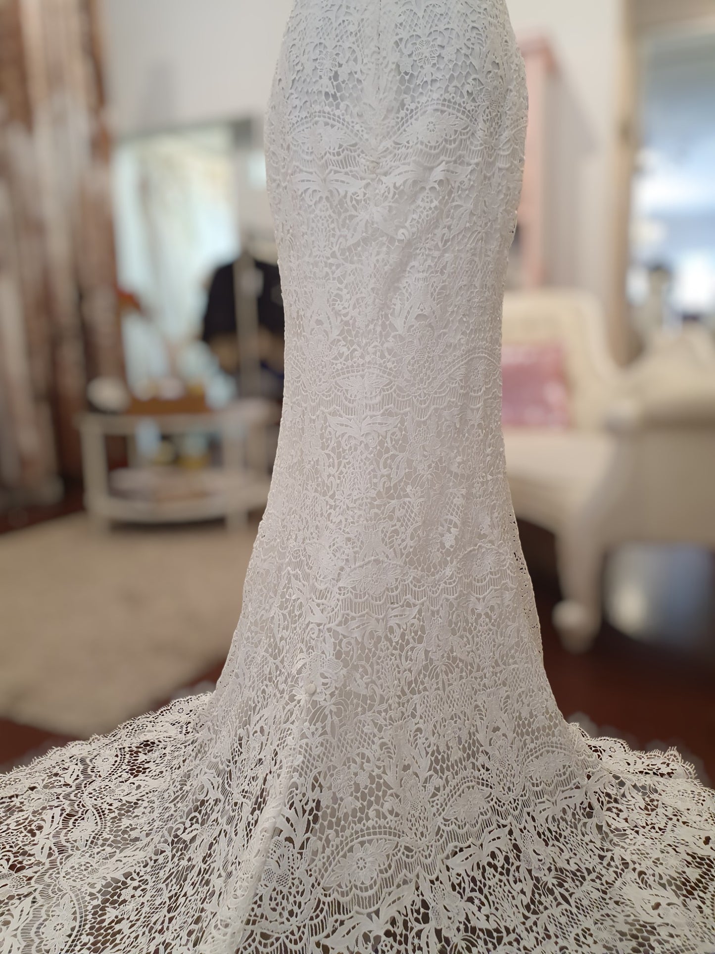 Cotton Lace Sweetheart Gown