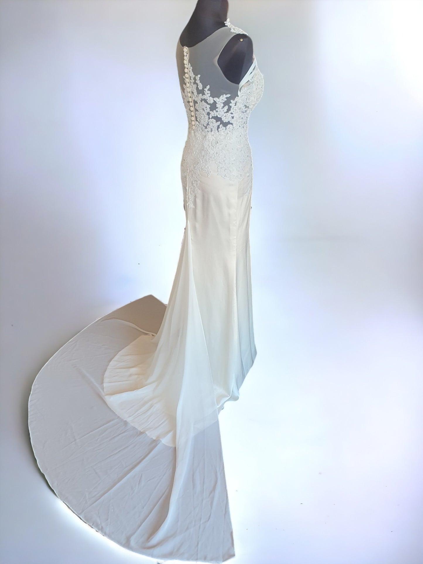 Fit & Flare Crepe Ivory Gown